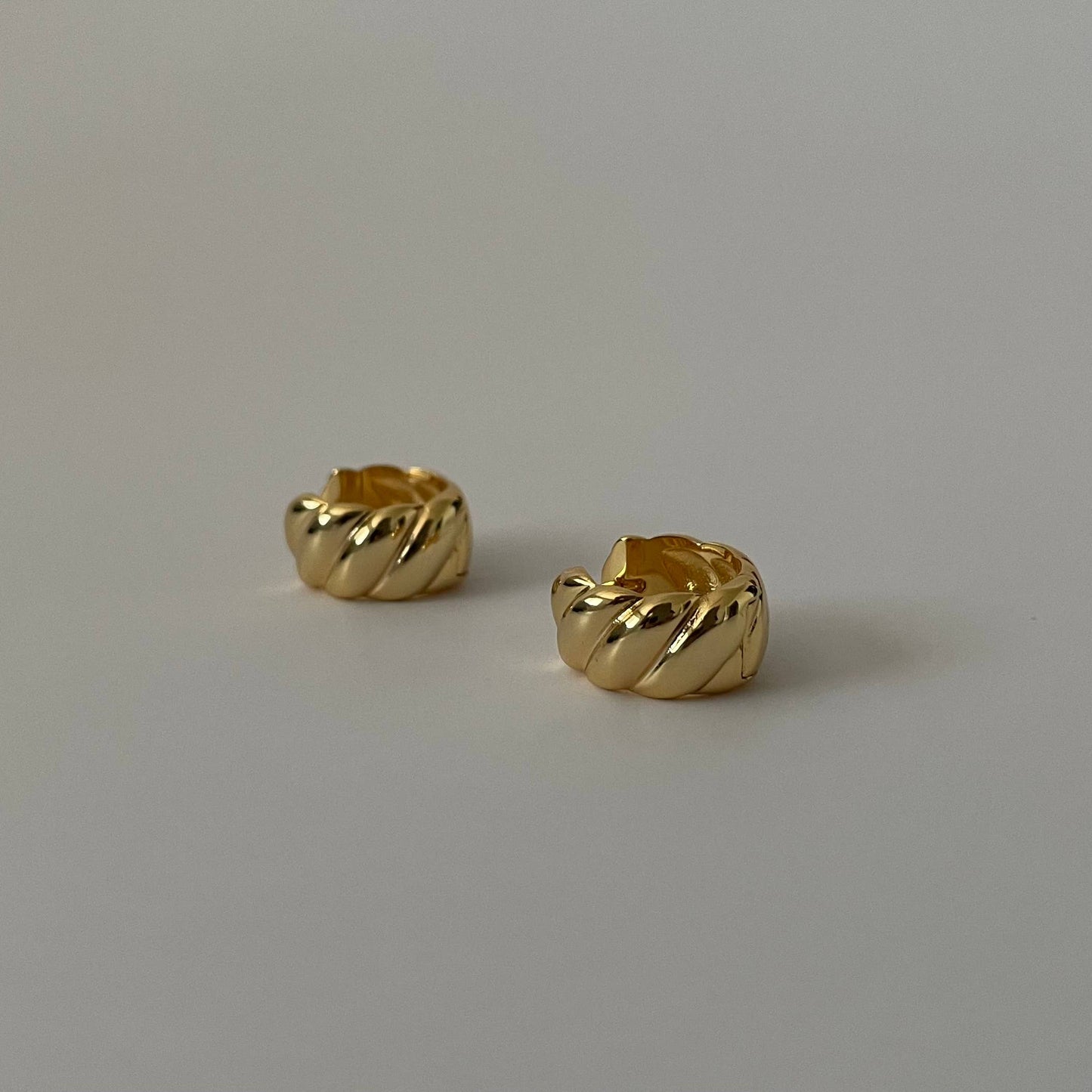 Mia Huggies Earrings - Gold