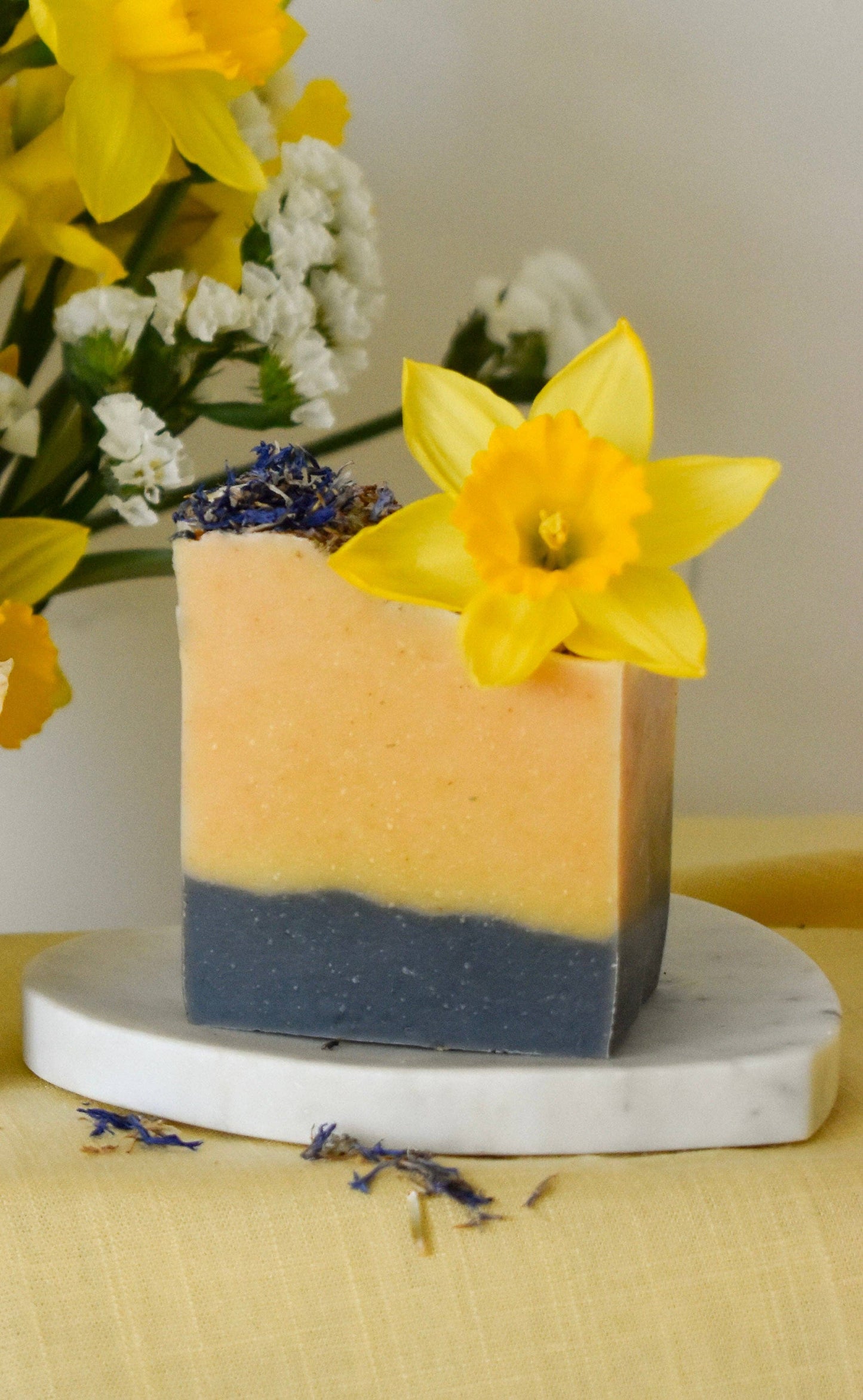 Minnow Soap Bar (Lemongrass & Clary Sage) - Spring Daffodils