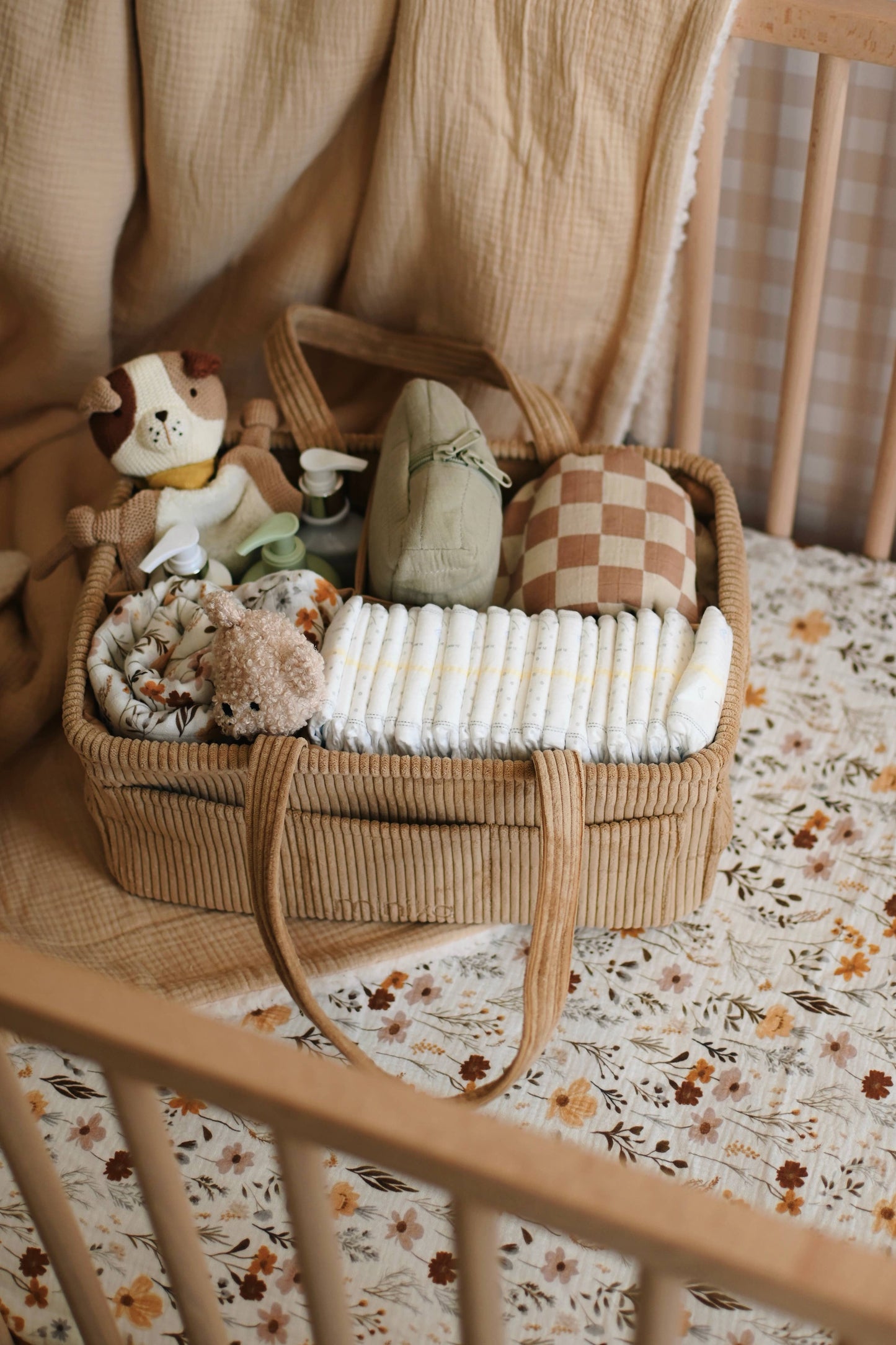 Diaper caddy - Almond