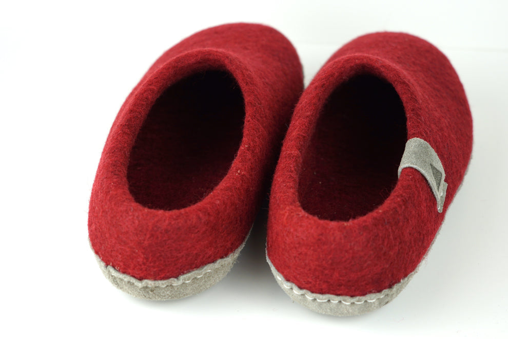 The Cottager Slippers - Ruby Wine