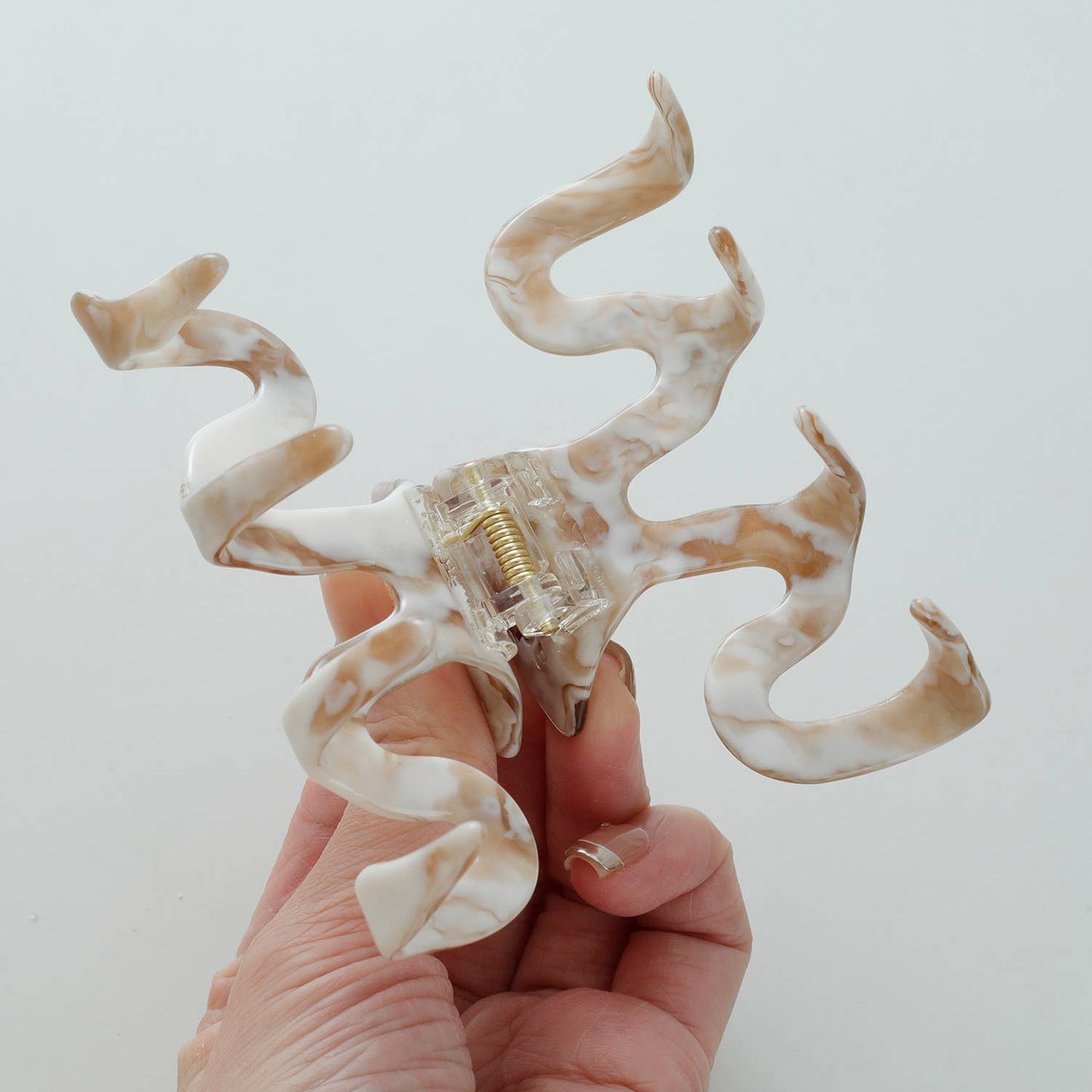 Calacatta Gold Large - Assorted Claw Clips