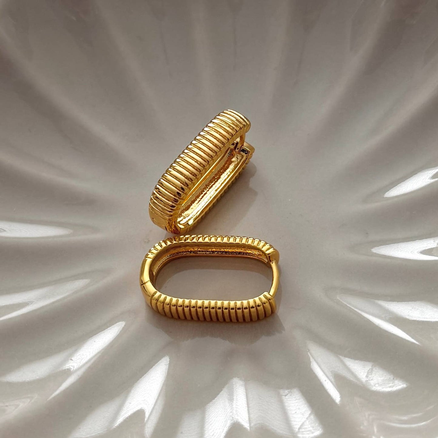 Small Ray Ribbed 2.0 Earrings - Gold