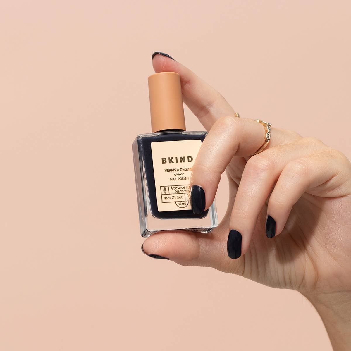 Vegan & 21-free Nail Polish - Mingle