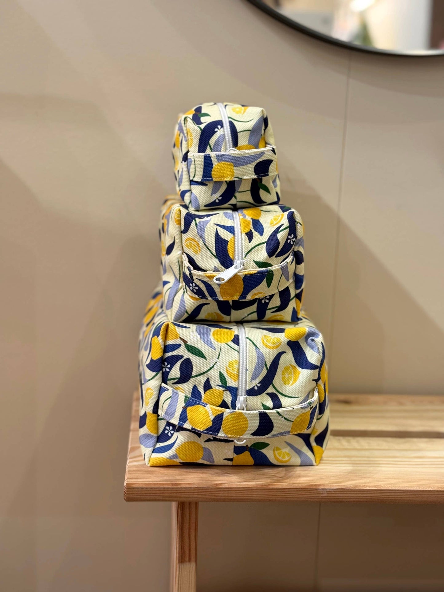Toiletry Bag - Lemons