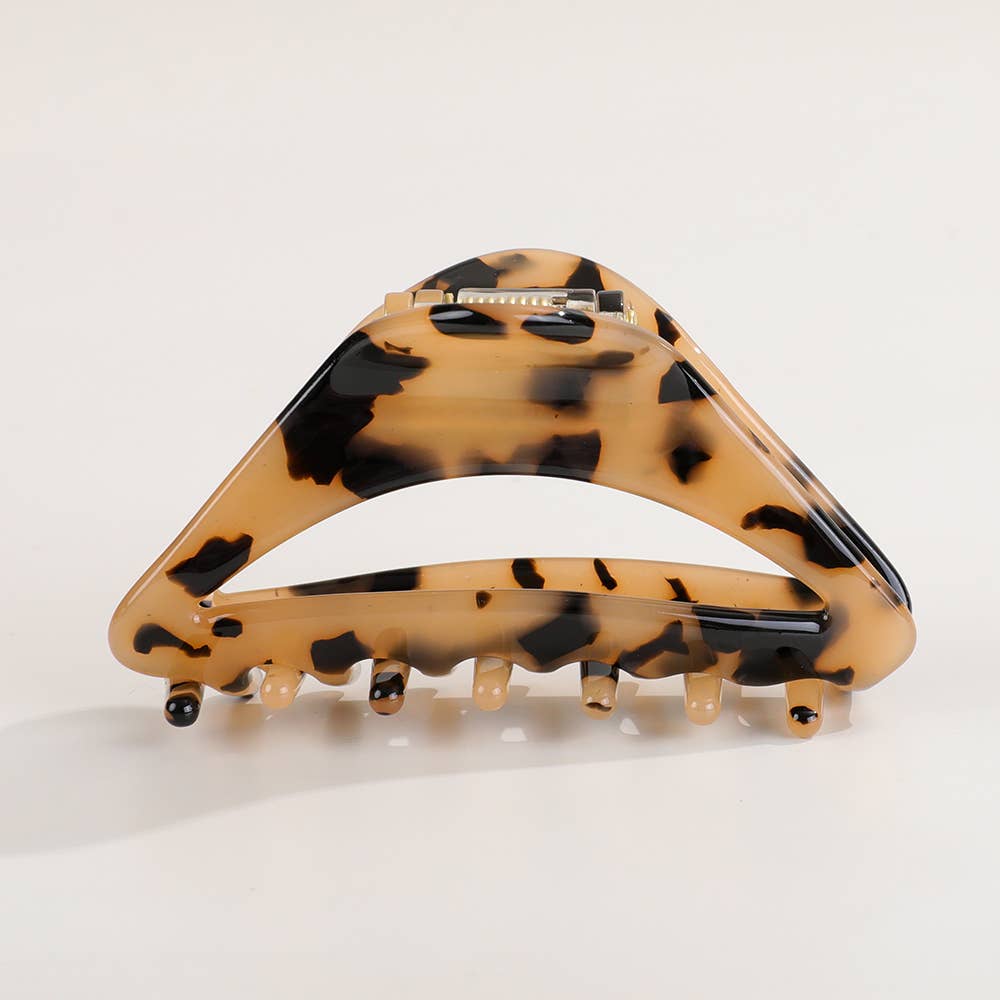 Demi | Small Curved Triangle Eco-Friendly Claw Clip