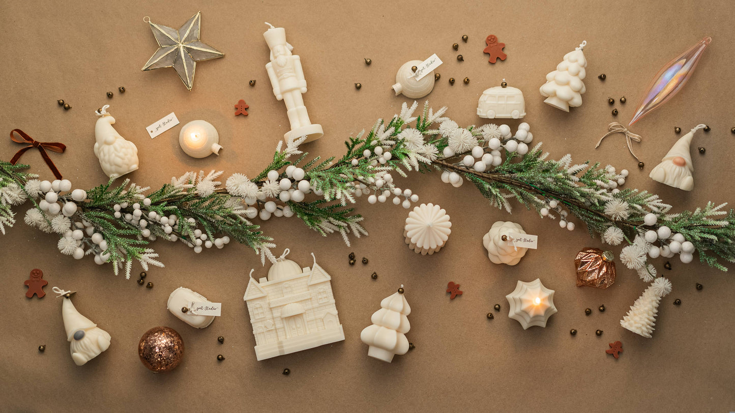 The Nutcracker Candle | Holiday Decor