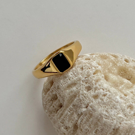 Sofia Ring- Black Stone