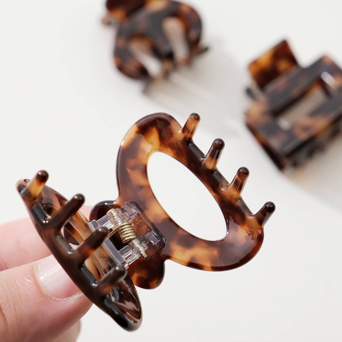 Deep Tortoise Mini | Assorted Mini Claw Clips