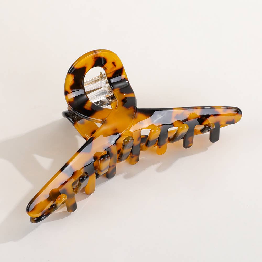 Faye | Large Loop Twist Eco-Friendly Claw Clip