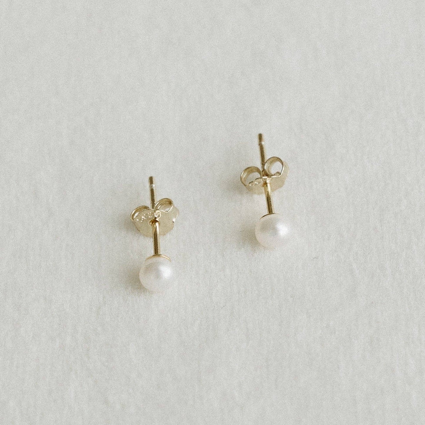 Pearl Studs