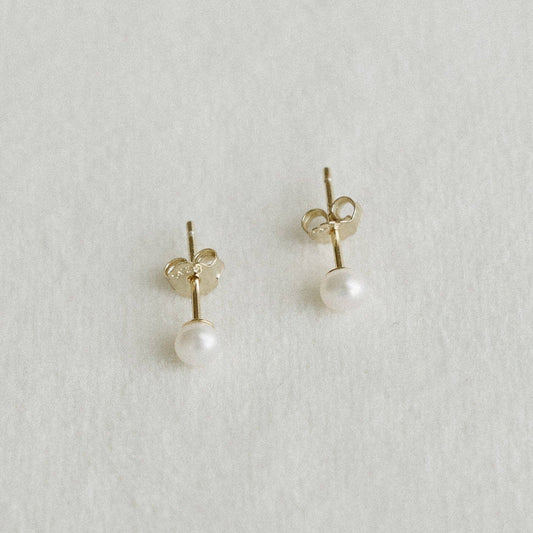 Pearl Studs