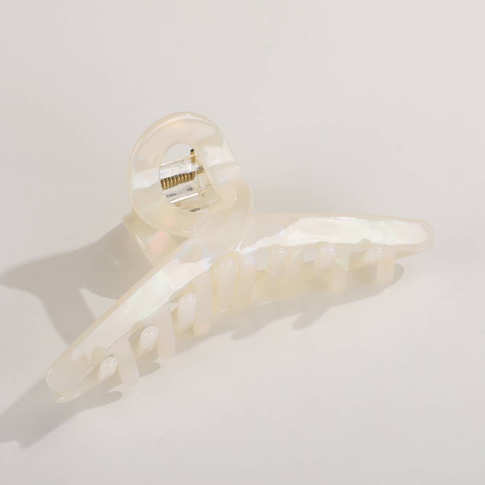 Faye | Large Loop Twist Eco-Friendly Claw Clip