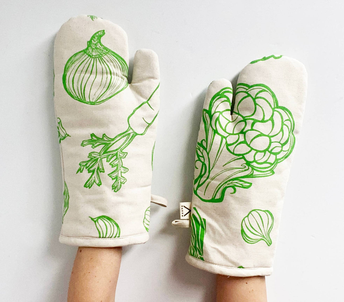 Natural Cotton Oven Mitts - Vegetable Pattern