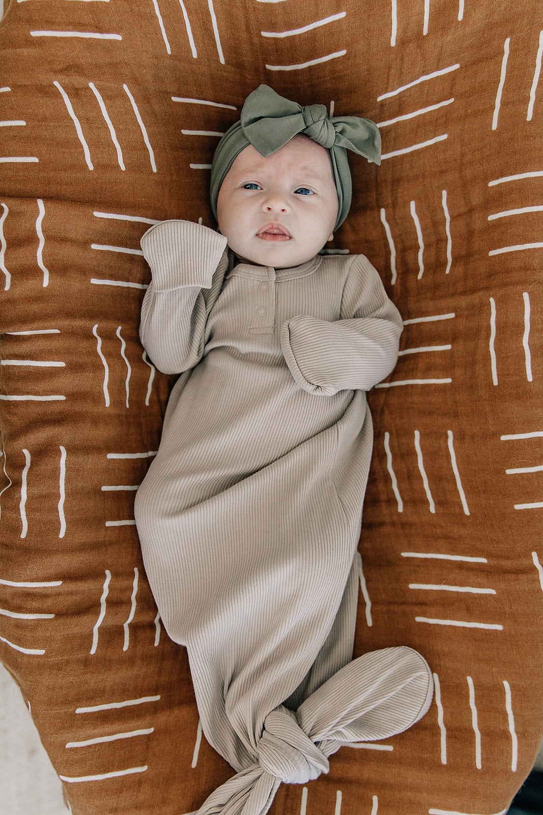 Organic Ribbed Newborn Knot Gown