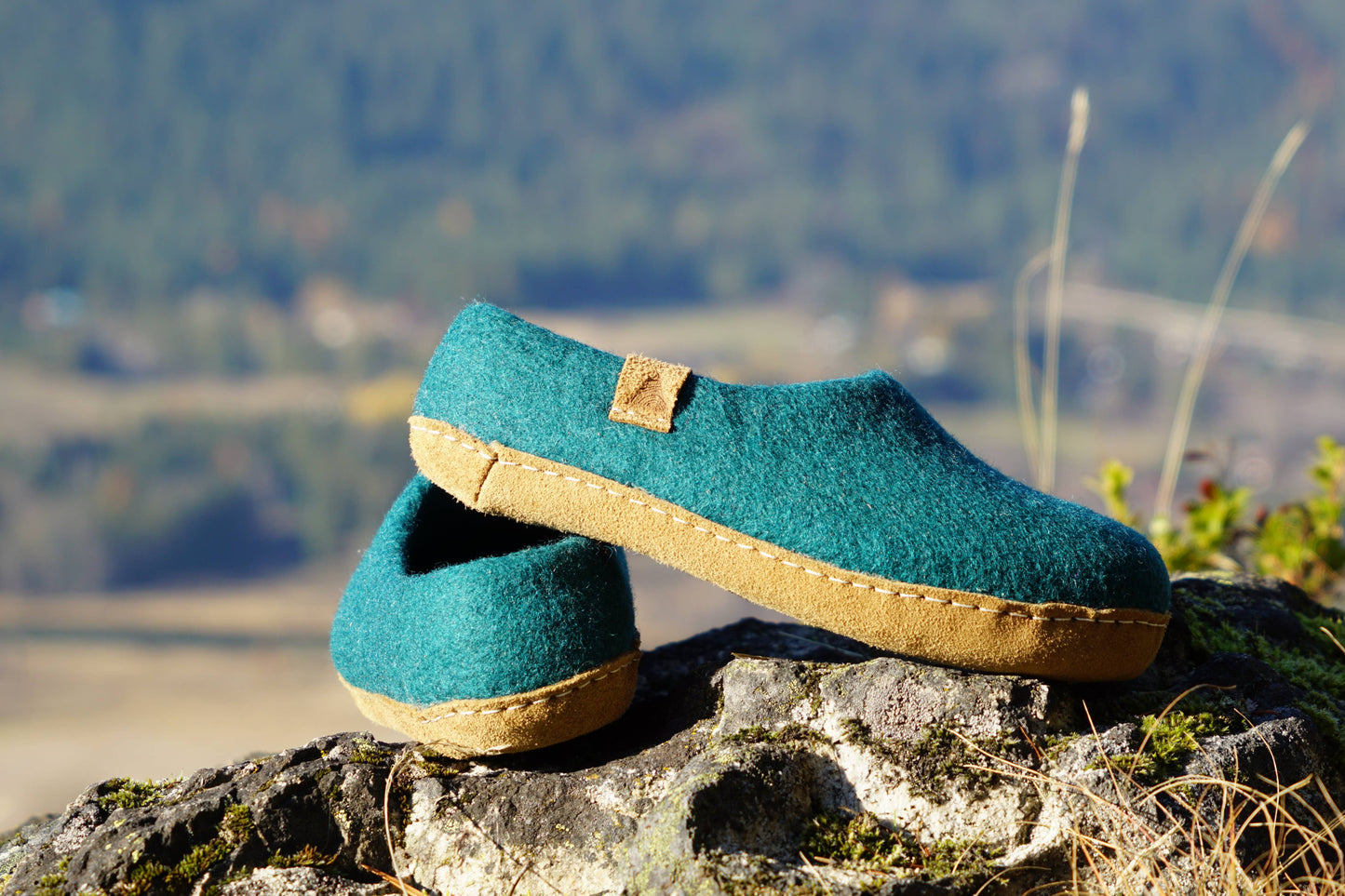 The Cottager Slippers - Emerald