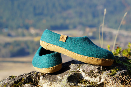 The Cottager Slippers - Emerald