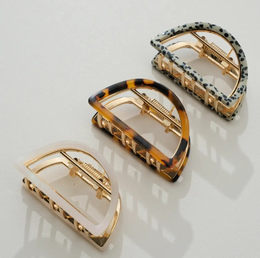 Rosalie Core | Classic Small Half Moon Metal Claw Clip