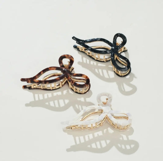 Sabrina Vintage Snow | Large Ribbon Metal Bow Claw Clip